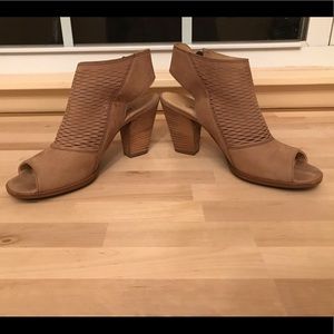 Paul Green Willow Booties